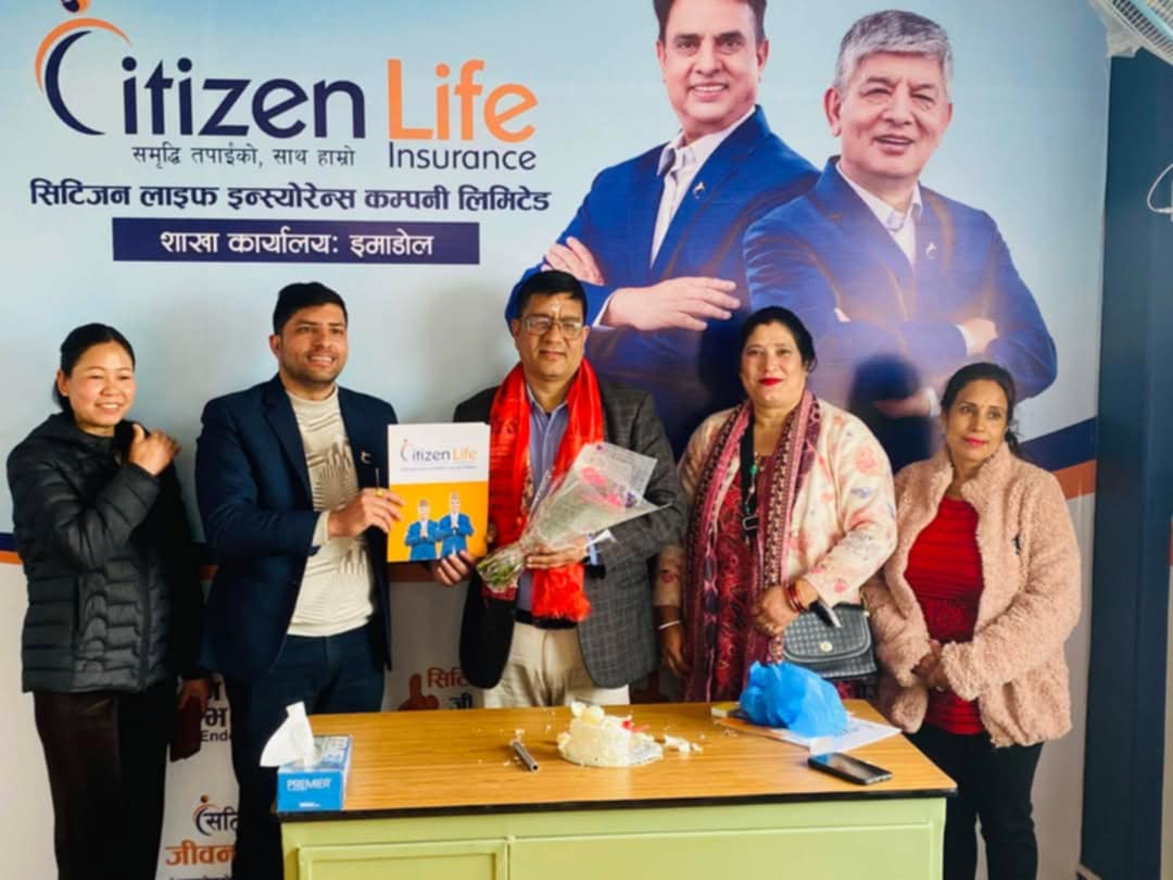 समाज सेवा गर्न रुचाउने सुवास अभिकर्ता बनेर पुन्य कमाउँदै, अवार्ड पाउँदा थपियो हौसला