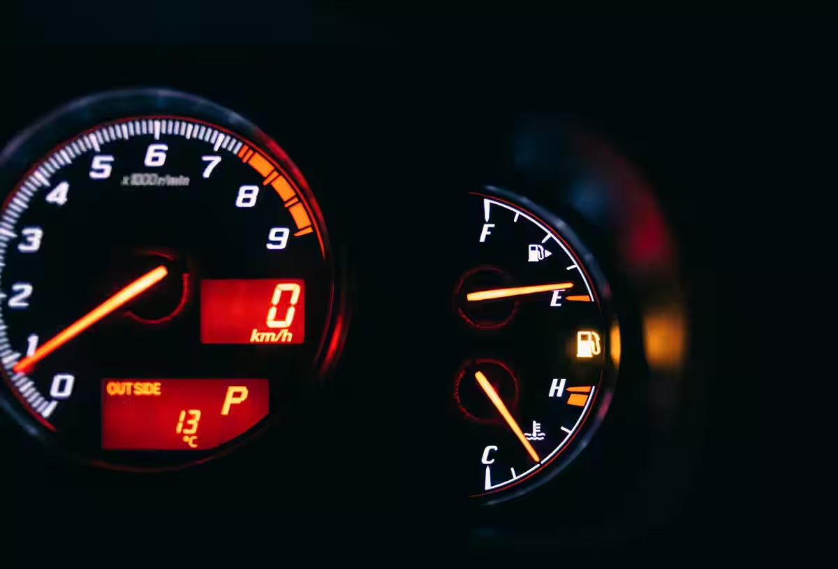 Don’t forget to ignore these 10 warning signals in your car, it could lead to a major accident.