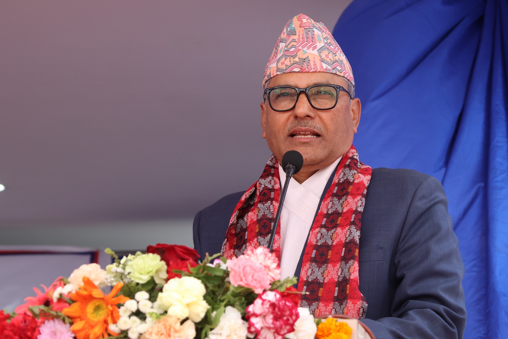 राष्ट्र बैंकबाट बिदा भए गभर्नर अधिकारी, के-के काम भए पाँचवर्षे कार्यकालमा ? (दस्तावेजसहित)