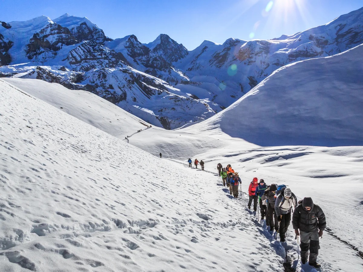 पर्वतारोहण बीमामा कडाइ गर्दै सरकार, सबै जिम्मेवारी ट्रेकिङ एजेन्सीको काँधमा