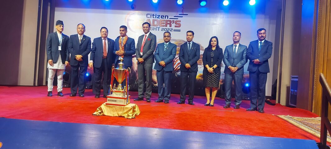 मेहनत र लगनले बीमामा सफल धर्मदेव, भन्छन्–‘पहिला अभिकर्तालाई शिक्षित बनाउनुपर्छ’