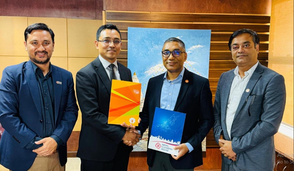 लक्ष्मी सनराइज बैंक एनपीएस-नेशनल कार्ड स्वीच तथा नेपाल पे कार्डमा आबद्ध