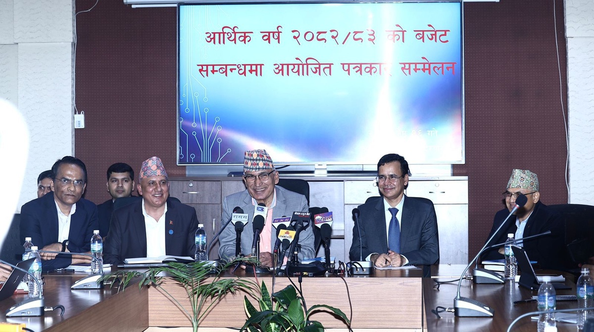 बजेट कार्यान्वयन सरकारको प्राथमिकता, अर्थमन्त्रीले दर्शाए नीतिगत सुधार