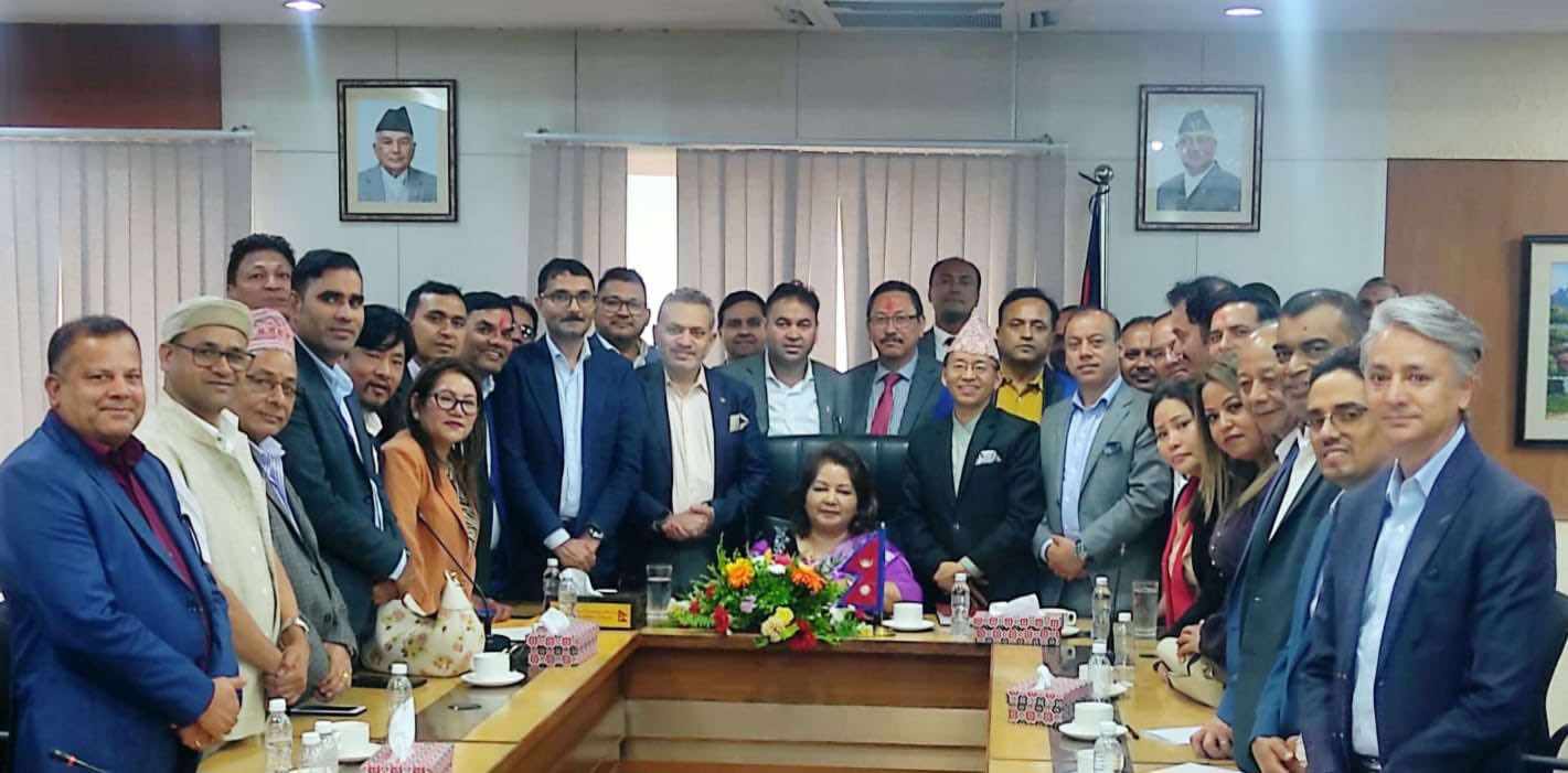 सरकारले एनआरएनएको नवनिर्वाचित कार्यसमितिसँग सहकार्य हुन्छः परराष्ट्रमन्त्री