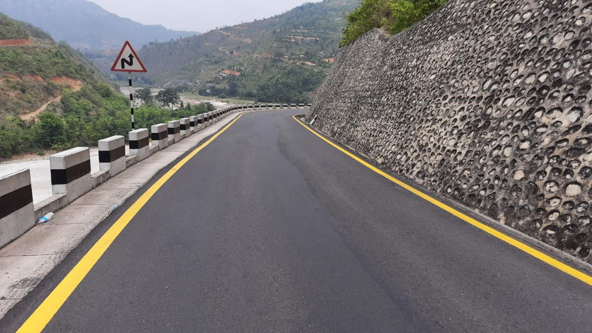 बीपी राजमार्गमा रातको समयमा सवारीसाधन आवागमन निषेध