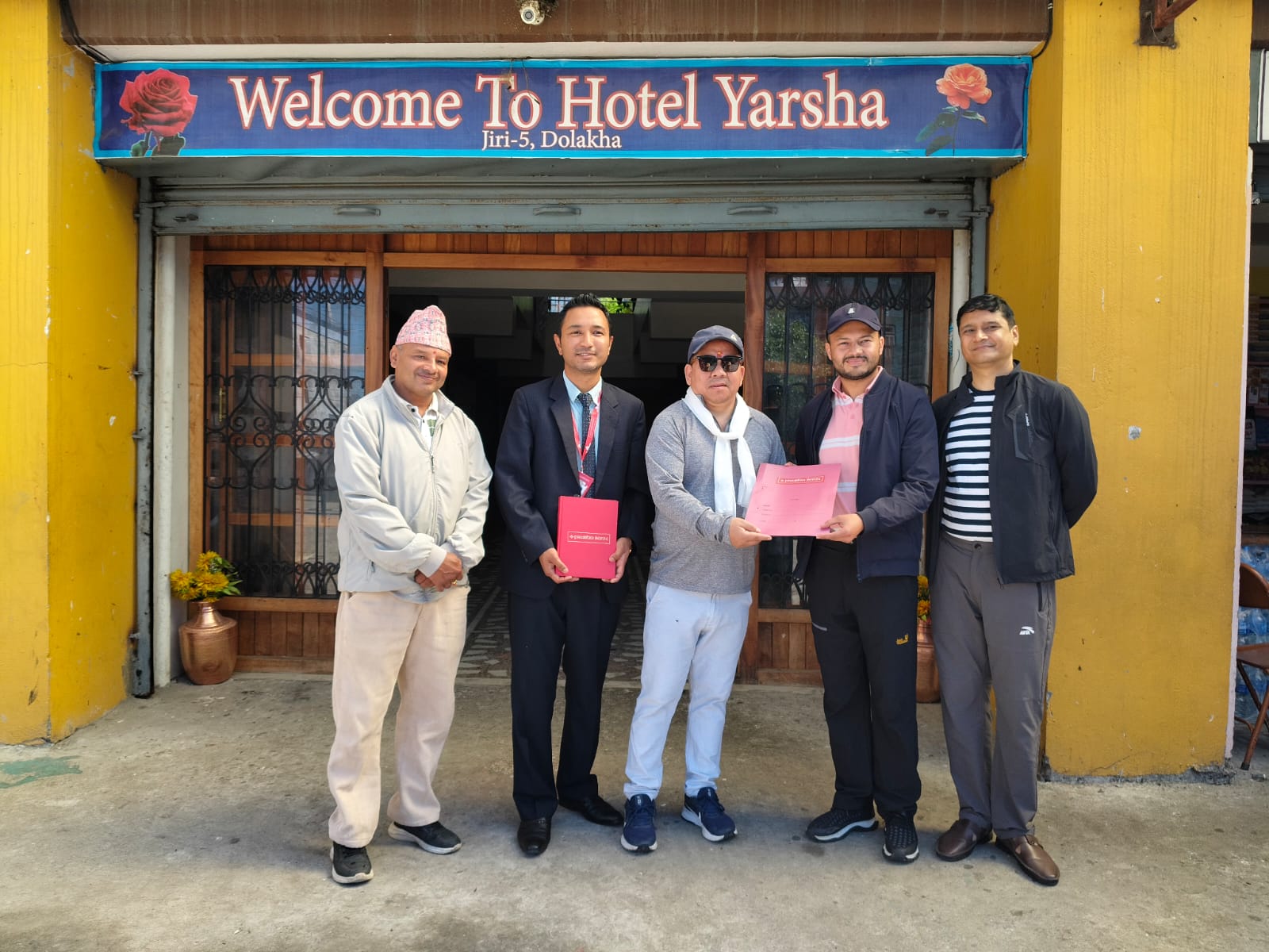 प्रभु बैंकका ग्राहकले होटल यार्शामा विशेष छुट पाउने