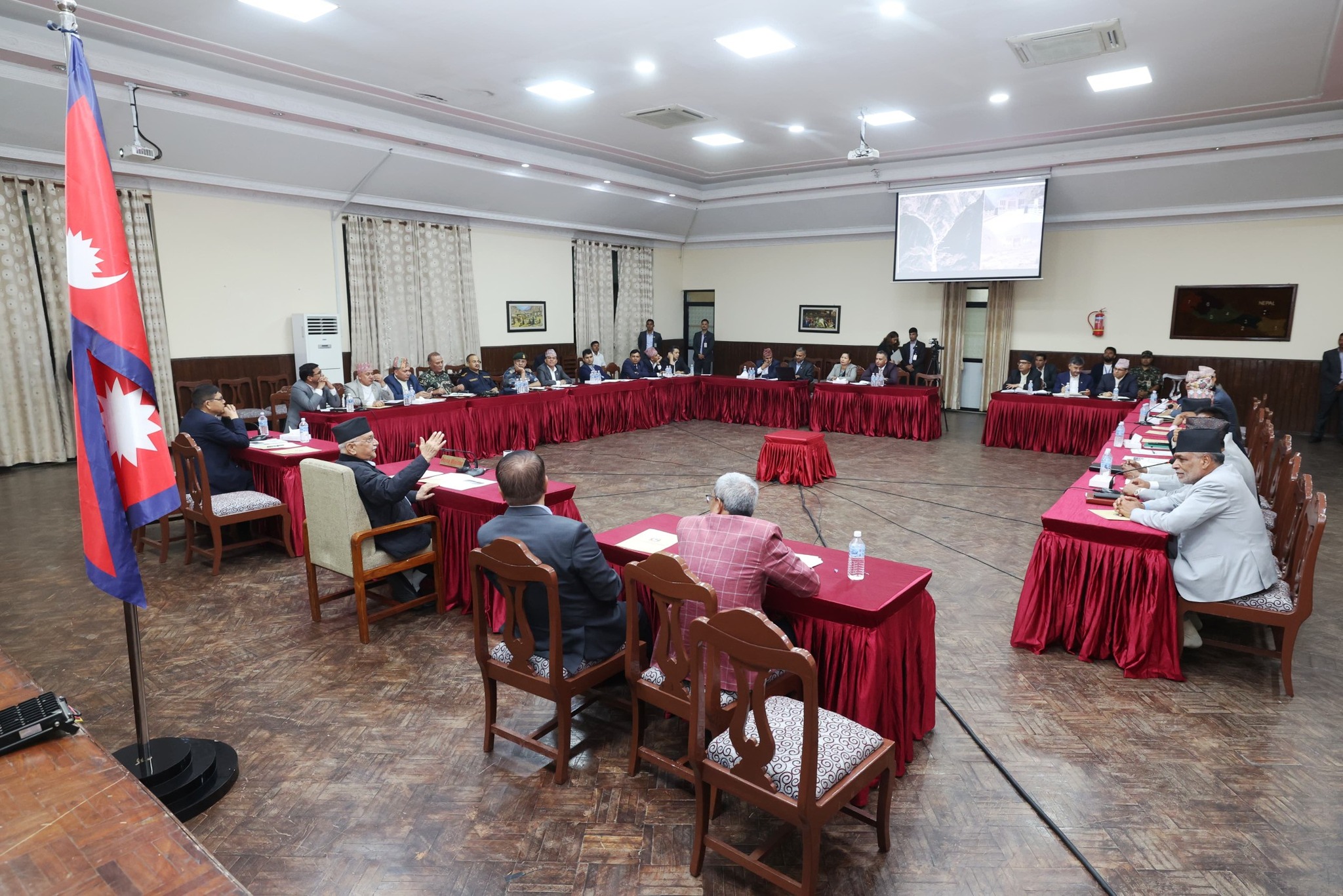 बाढीमा बेपत्ताको खोजी र उद्धार कार्यलाई तीब्रता दिने विपद व्यवस्थापन परिषदको निर्णय