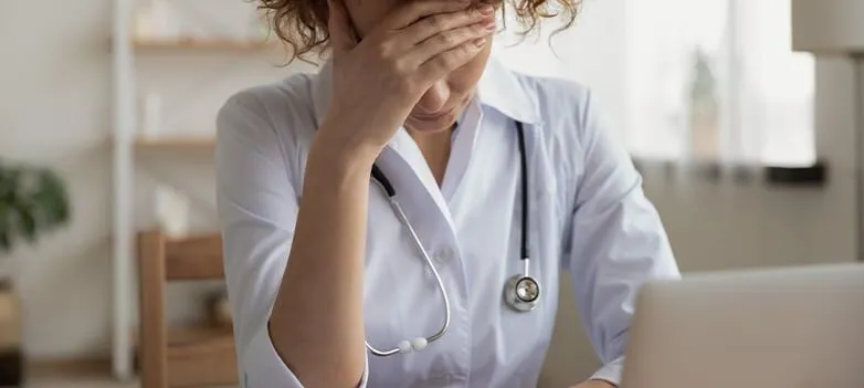 उपभोक्ता अदालतको सक्रियतासँगै नेपालमा चिकित्सा लापरबाही बीमाको आवश्यकता