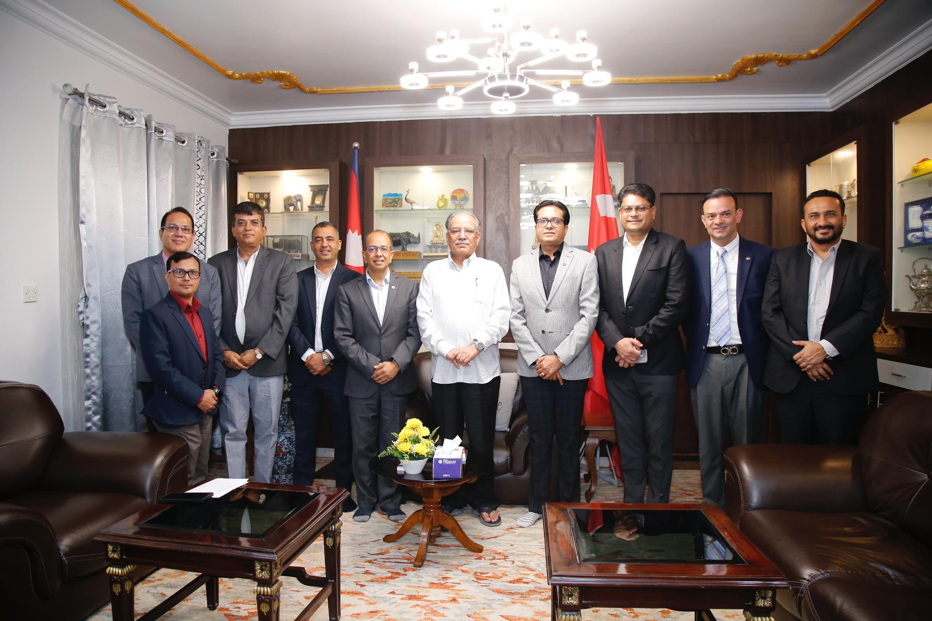 नवनिर्वाचित सिएनआई पदाधिकारीले पूर्व प्रधानमन्त्री प्रचण्ड र गृह मन्त्रीसँग गरे छलफल