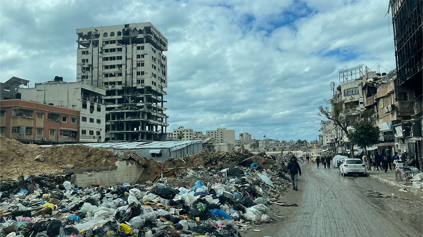 गाजामा नरसंहारको चेतावनी र कूटनीतिक विभाजनः के बढ्दैछ मध्यपूर्वमा युद्धको त्रासदी ?