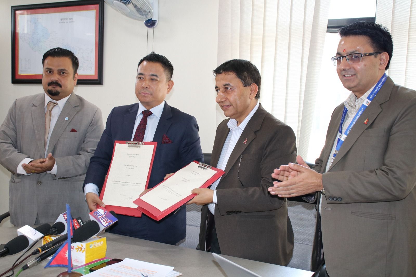 नेपाल चार्टर्ड एकाउन्टेन्ट्स संस्था र राष्ट्रिय सहकारी नियमन प्राधिकरणबीच सम्झौता