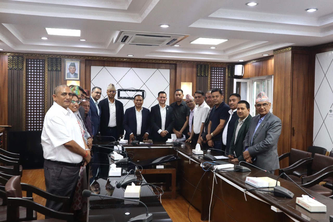 बजार छैन भनेर बिजुली उत्पादन रोक्नुहुँदैन, नत्र १० वर्षपछि ठूलो समस्या आउँछ: ऊर्जामन्त्री घिसिङ