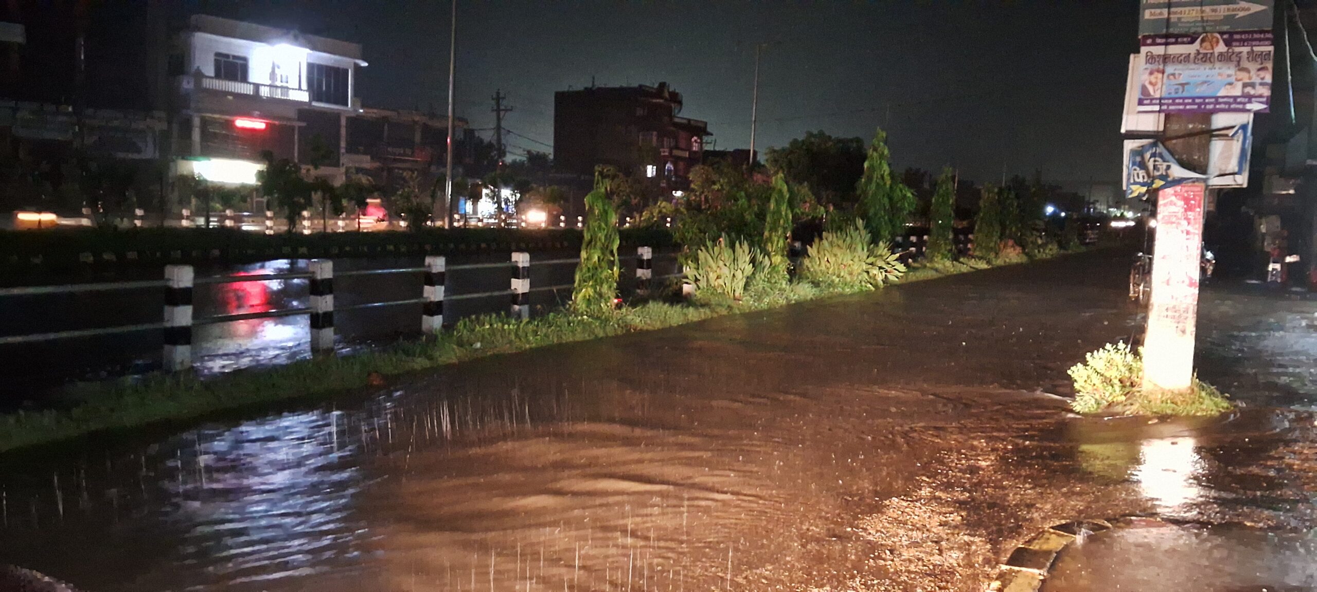 Water level in Koshi rivers crosses danger level, Bagmati and Kamala rivers receding