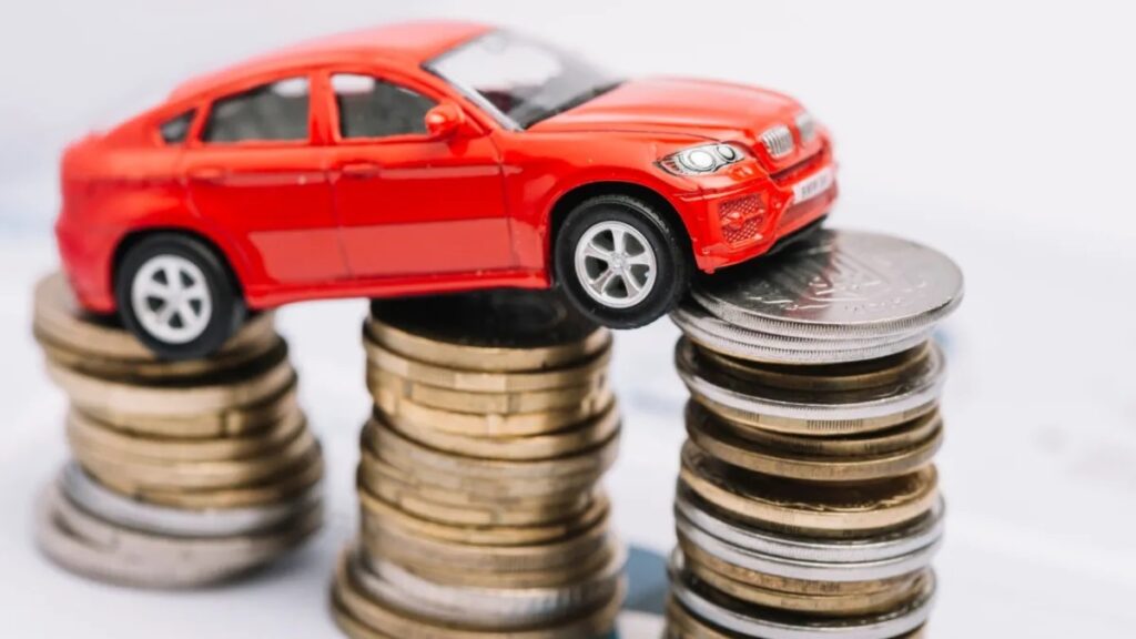 Car Insurance: Should you choose third-party or comprehensive insurance? Let’s understand the pros and cons in terms of