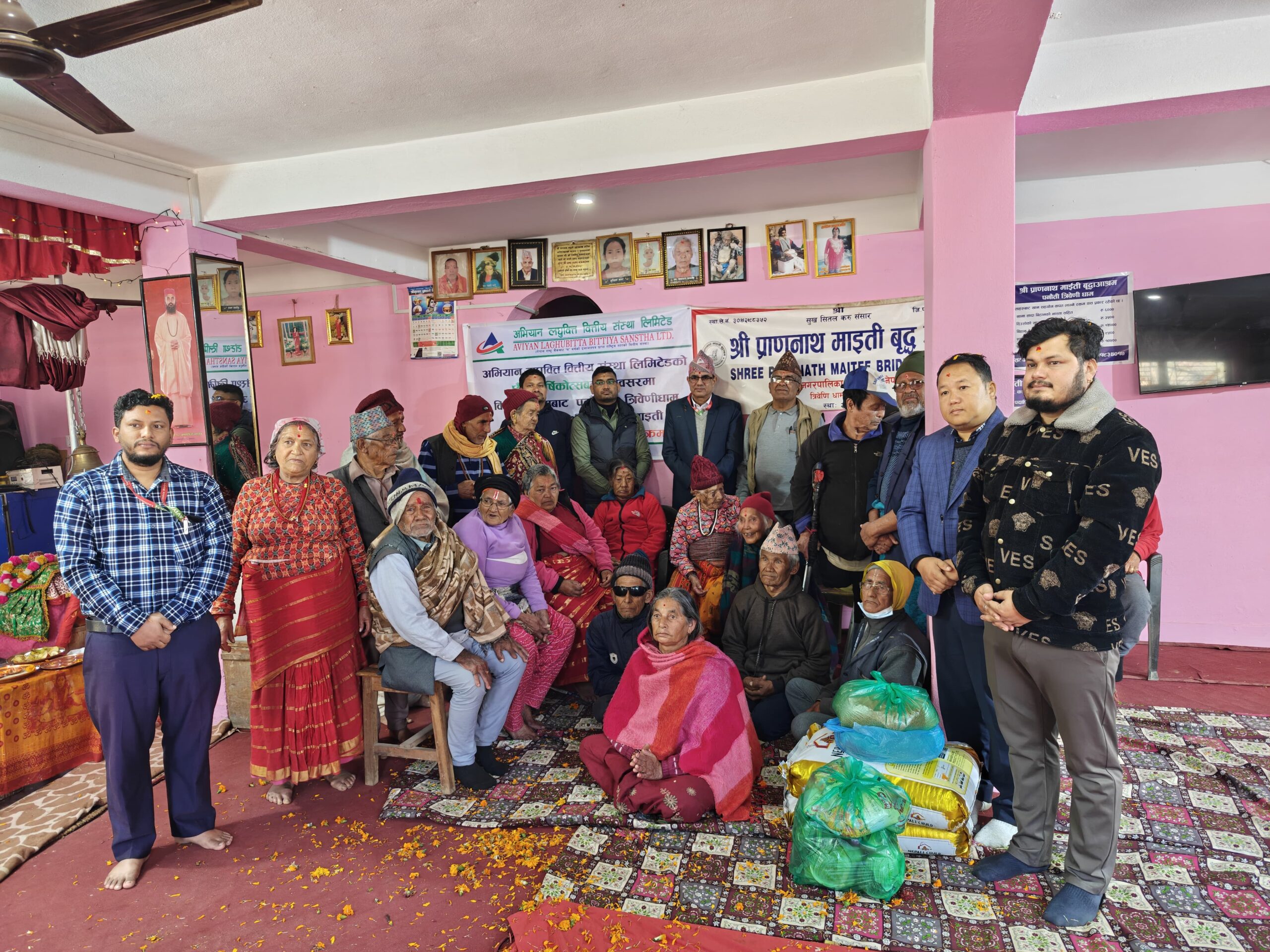 Campaign distributes food to old age homes