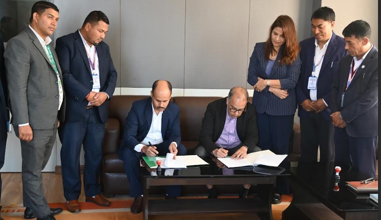 Nepal Insurance Authority signs MoU with Nabil Bank for API integration