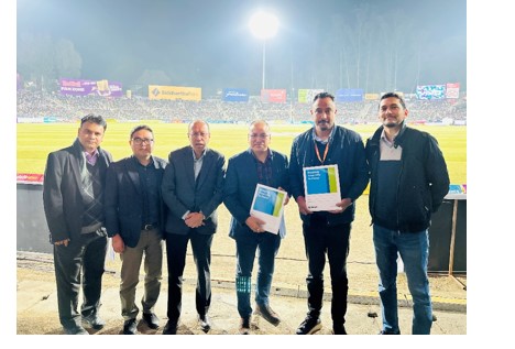 मेट लाइफ नेपालले गर्यो राष्ट्रिय क्रिकेट खेलाडीको बीमा नविकरण