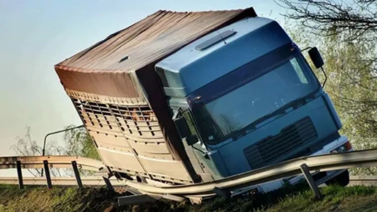 Son killed by truck, father and two others sentenced to death