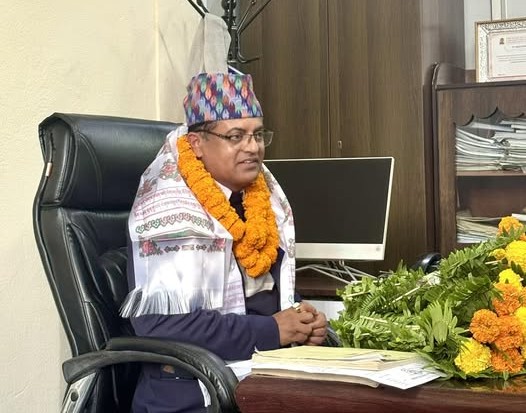 स्वास्थ्य बीमा बोर्डमा डा. पाैडेलले सम्हाले कमान, कति दिन टिक्लान् ?