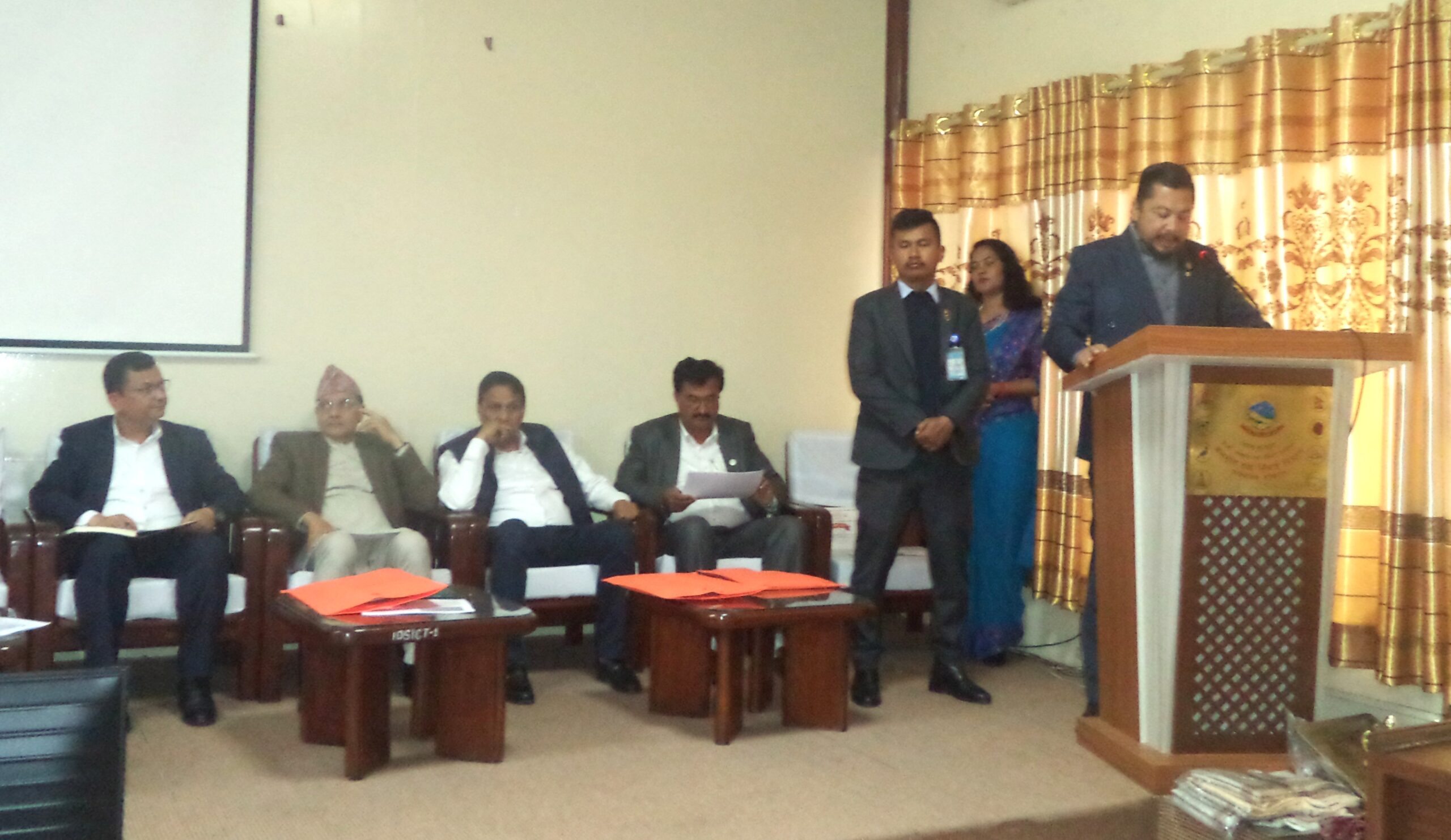Energy Minister directs subordinate bodies to prepare checklist of immediate works to be done