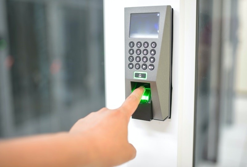 Electronic attendance mandatory for government employees