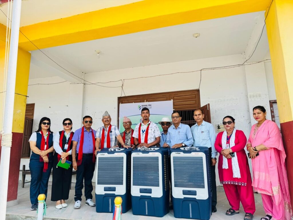 कामना सेवा विकास बैंकले पशुपति माविलाई कुलर सहयोग